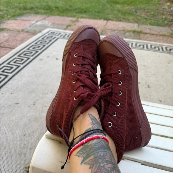 Rocket Dog Burgundy Ankle Boots -Like new! - Picture 5 of 13